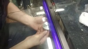 Склейка стеклянного стола