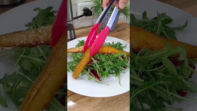 Салат с карамелизированной грушей ? #груша #салатсгрушей #салат #салаты #food #еда #обед #ужин #иде