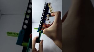 пистолет пулемёт из лего техник обзор