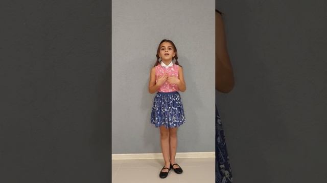 "Мама на даче". Автор М. Цветаева. Читает Карина Харахашян. Театральная студия "Пармин" смотреть онлайн