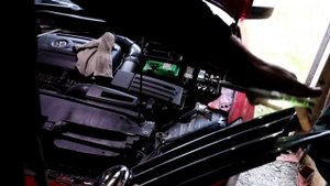 Volkswagen Jetta 6 избавляемся от запотевая фар