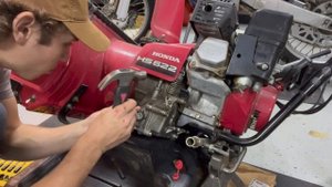 Honda HS622 SnowBlower Axle seal Replacment - Part 1