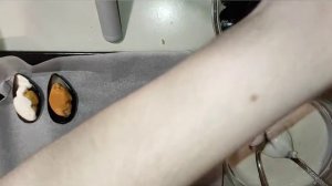 Мидии в ракушках в сметанно-чесночном соусе