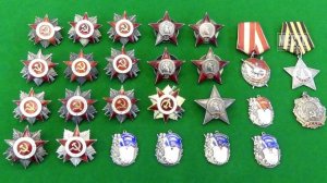 Пытался отправить в Польшу ордена и медали ВОВ