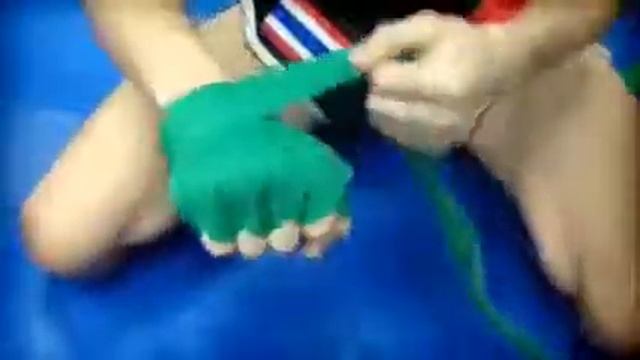 Намотка бинтов на руки смотреть онлайн