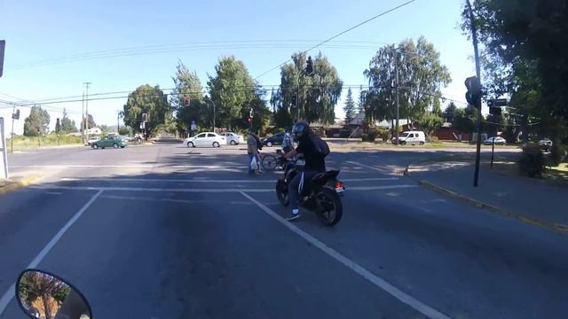 Mitsubishi colt vs yamahas fz's смотреть онлайн