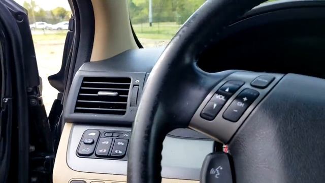 HONDA ODYSSEY AND LEXUS IS 250 SIDE BY SIDE COMPARISON VIDEO. WHICH IS BEST? смотреть онлайн