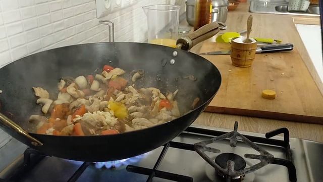 РИСОВАЯ ВЕРМИШЕЛЬ С ОВОЩАМИ И КУРИЦЕЙ /Ужин быстро и вкусно / Рецепт на скорую руку /  Как готовить