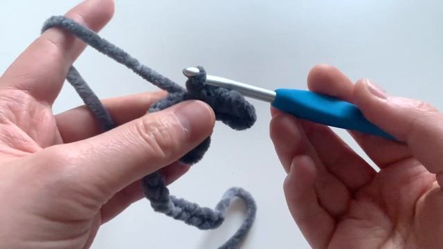 How to Crochet Bird Legs for Amigurumi Flamingo