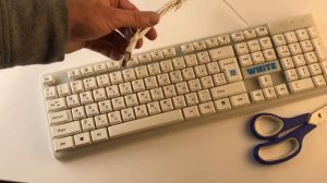 Распаковка игровой Клавиатуры за 344 рубля с RGB подсветкой defender white Gk-172