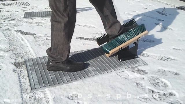 Уличная щетка для обуви Рось смотреть онлайн