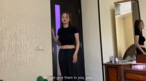 Пришла занять денег у сводного брата и застукала его.