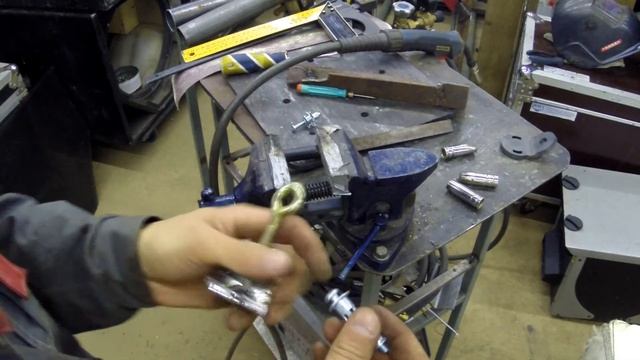 Изготовление выжимки для дюбеля Молли смотреть онлайн