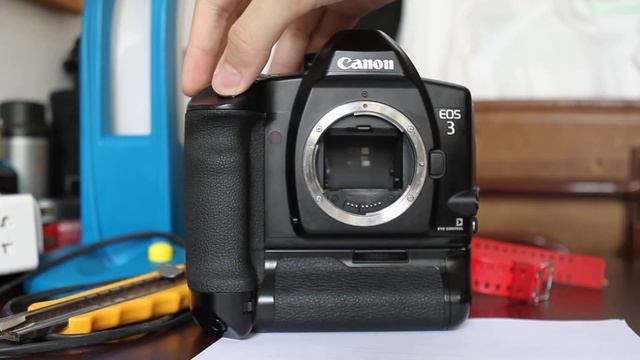 Canon EOS-3 @ 7fps смотреть онлайн