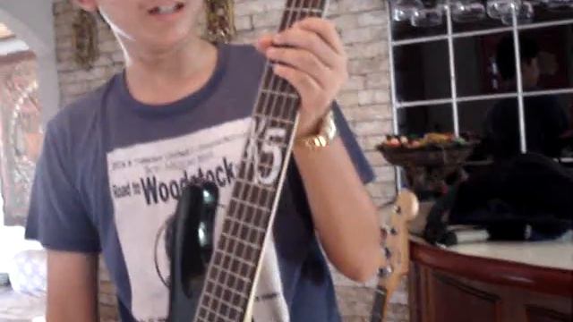 my bass and amplifier смотреть онлайн