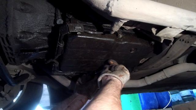 Правильная замена масла в АКПП Mercedes W210 смотреть онлайн