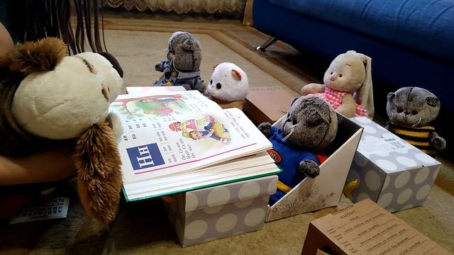 учимся читать . читаем по слогам. девочка с басиками смотреть онлайн