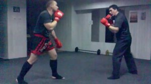 спаринг,  кикбоксинг против  каратэ