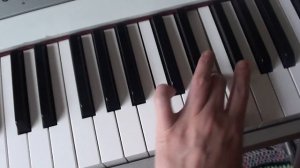 Соль мажор левая рука (в 4 октавы)