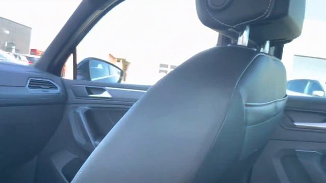 Volkswagen NEW Tiguan R-Line 2022 in 4K Nightshade blue 19 inch Valencia walk around & detail Insid смотреть онлайн