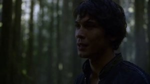 The 100 Episode 5 “Twilight’s Last Gleaming” – 12:55