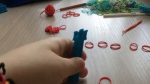 Волшебное кольцо из резинок Rainbow loom урок 9