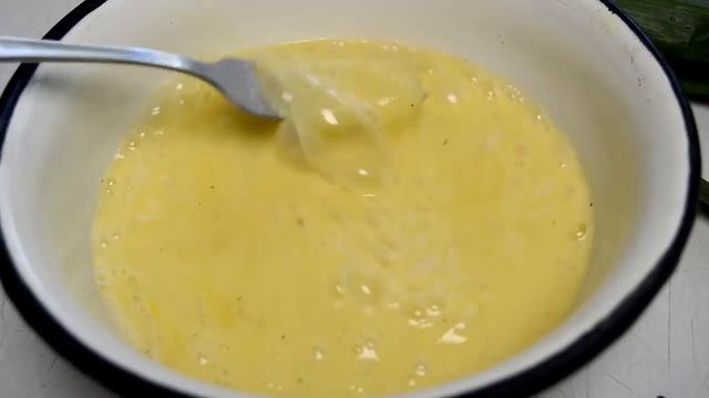 Омлет с курицей и помидорами Быстрорецепт смотреть онлайн