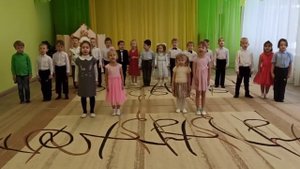 Песня Осень в золотой косынке