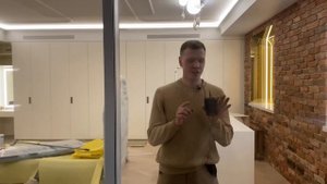НЕОБЫЧНЫЙ ИНТЕРЬЕР КВАРТИРЫ | стеклянные перегородки