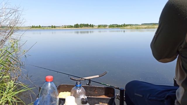 Ловля капризного карася на фидер. Рыбалка в Челябинской области. смотреть онлайн