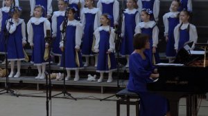 «Солнечный зайчик» - Муз. В. Мурадели, сл. М. Садовского, исп. хор «Скворушки»