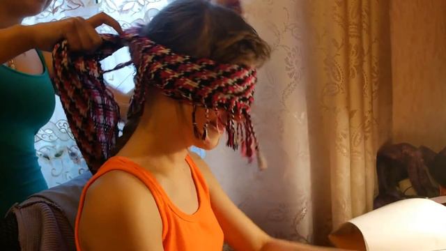 Видео блогеры закрытыми глазами . Посвящение  ЛЮБарской... смотреть онлайн