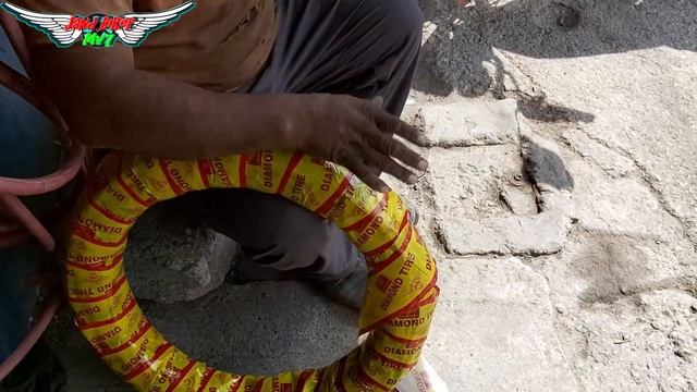 Cambio a llanta 90/90 r17 radial Diamond de Alessia | Italika 125z смотреть онлайн