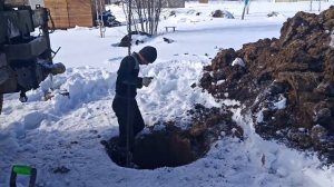 Колодец за три часа. Бурение колодца ямобуром.