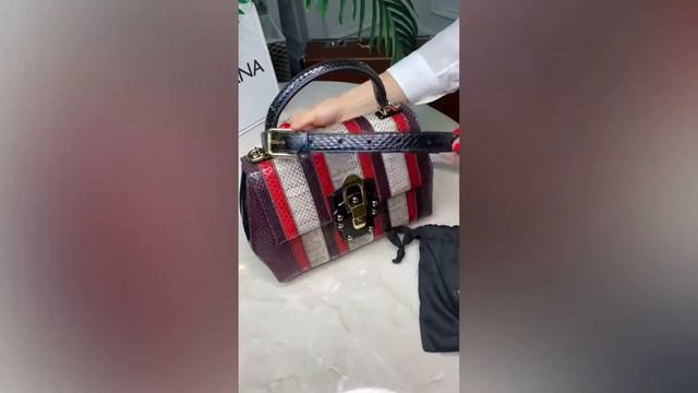 Сумка от Dolce&Gabbana - «трехцветная» смотреть онлайн