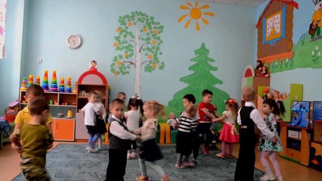 Поздравления детей младшей группы на 23 февраля 2021г смотреть онлайн