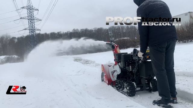 Японский снегоуборщик Caiman EDO 32 H с зимним двигателем Honda и гидростатической трансмиссией. смотреть онлайн