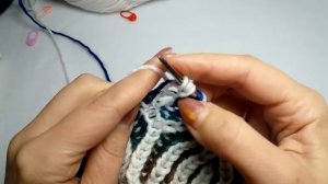 Шапка бриошь спицами мастер класс/Brioche hat patterns