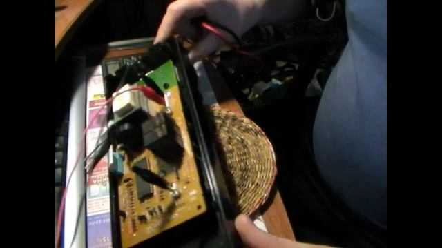 Микроволновка daewoo Две неисправности Ремонт смотреть онлайн