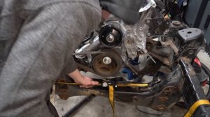 HOW TO INSTALL CRANKSHAFT PULLEY HARMONIC BALANCER WITH OUT TOOL