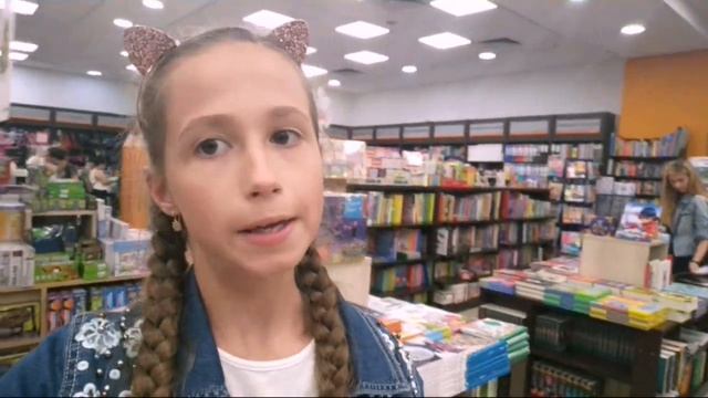 Болгария, Варна, торговый центр Grand Mall, и новый Touareg. смотреть онлайн