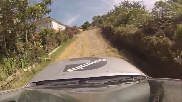 Foton Motor - Tunland Off-road Test Drive смотреть онлайн