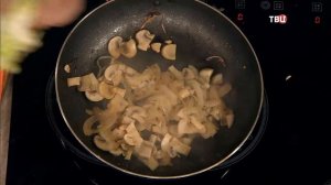 Тёплый салат из шампиньонов и пекинской капусты - Тёплый капустник