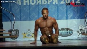Интересное выступление бодибилдера