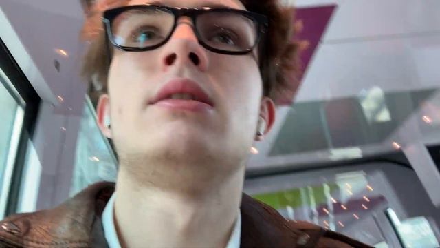 VLOG ПАРИЖ I где стоит и где не стоит арендовать квартиру в Париже? смотреть онлайн