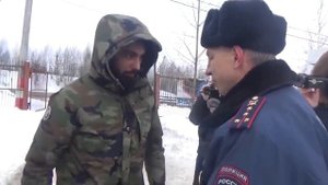 ГАИШНИК ПОЛУЧИЛ СДАЧИ НЕ НА ТЕХ НАРВАЛСЯ