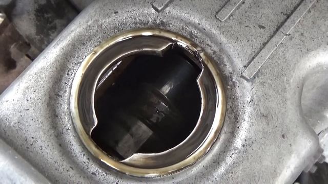 Мерседес 126 замер компрессии ,установка свечей зажигания "Бугаец". смотреть онлайн