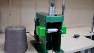 Шнуровязальная машина.