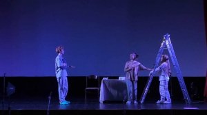 "Мир вокруг моей лестницы"