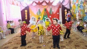 Танец: "Тили  - тесто"